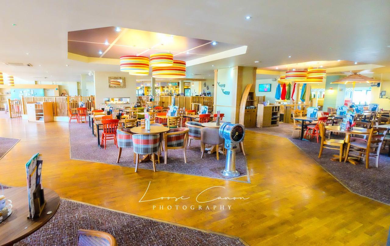 Sea 'N' Stars Platinum Plus Holiday Home With Views, Free Wifi And Netflix Camber Bagian luar foto
